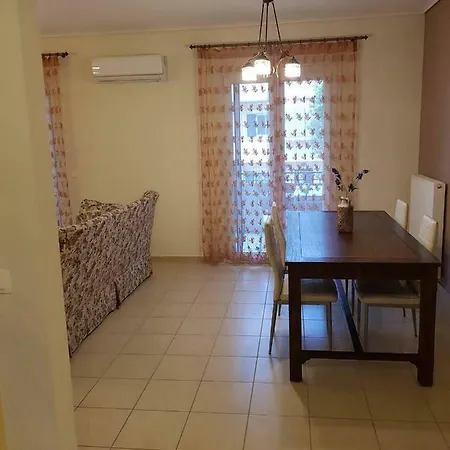 Iovi House *